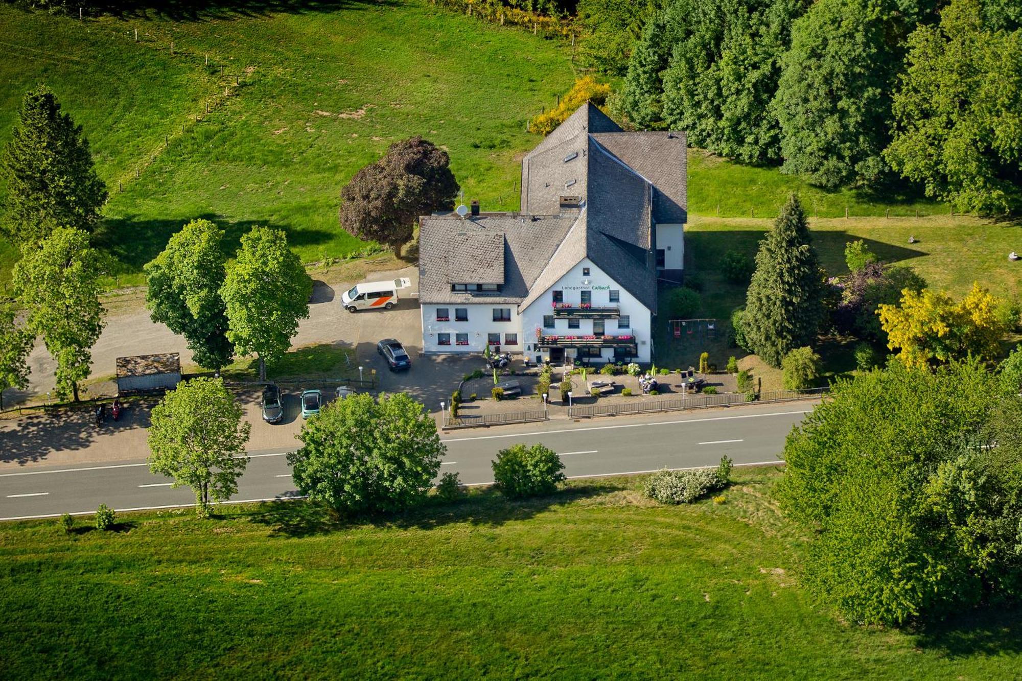 Landgasthof Restaurant Laibach Бад-Берлебург Экстерьер фото